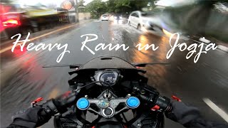 CBR250RR RIDE IN HEAVY RAIN JOGJA CITY | CBR250RR VLOG
