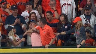 WS2017 Gm5: Astros fans explains details behind throwing back Puig's homer in Game 5