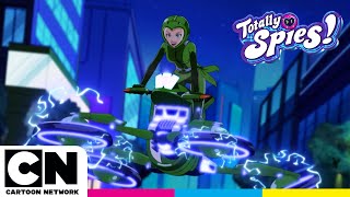 Motor Cycle Chase | Totally Spies | Cartoon Network UK