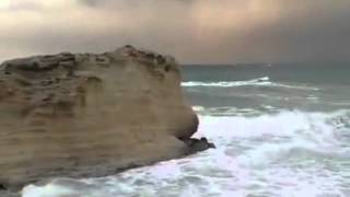 Tropea, violenta mareggiata sulla Perla del Tirreno