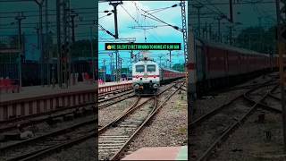 WAP 7 pulling 22692 BANGALORE RAJDHANI EXPRESS #wap7 #indianrailways #railway #short #train