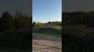 Tänää oli eri mopo nii ei menny niin hyvin!! #short#shortvideo#juppe#motocross