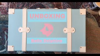 Unboxing: Belle Delphine Bathwater Combo from Ghost Keyboards