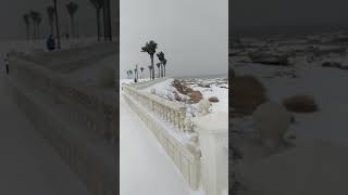 Snowing in Aktau