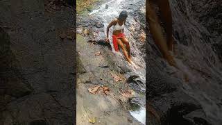 ഇതൊക്കെ ഒരു വൈബ് അല്ലെ #manju#natures#waterfall#youtubeshorts