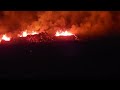 witness captures fresh lava flow in iceland eruption