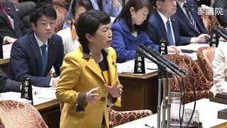 森まさこ法無能大臣 福島「社会情勢の変化って？」森「カンペない、立てません！」金「速記止めて」福「検事68歳迄定年延長できますね」森「カンペ無」金「止めて」福「法案のこと何でメモないと答えられない！」