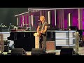 keith urban white christmas blue ain t your color grand ole opry nashville tn 12 14 2024