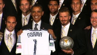 Obama taquine Beckham sur son âge et sa ligne de sous-vêtements