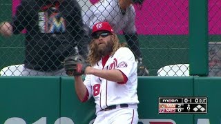 MIA@WSH: Werth leaps to make nifty grab in deep left