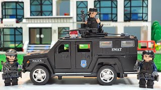 Police car chase and swat team Lego stop motion animation