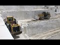 komatsu equipment wa900 wa800 wa600 wheel loaders in action birros marble quarries