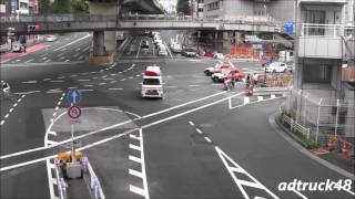 交差点を緊急走行する救急車の前方を、平然と横切って行く自転車に呆れた