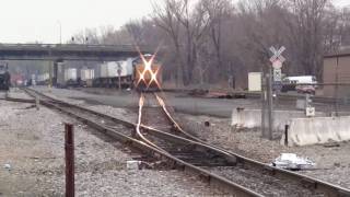 CSX Q-118 switching over to NYS\u0026W to drop off cars