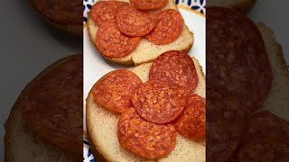 How to make a pepperoni sandwich ft. my niece