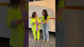 Sara Ali Khan & Farah Khan Get Goofy | Sara Ali Khan Back With Namaste Darshako #Shorts #SaraAliKhan