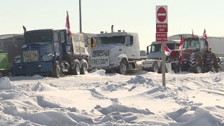 Manitoba’s main U.S. border crossing is still blocked