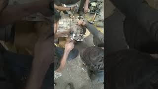 Bharat Benz g85 gear Box nikal ja rha hai