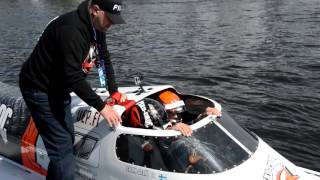 Merle Soppela in Mad-Croc Baba Racing Team F1 H2O Boat