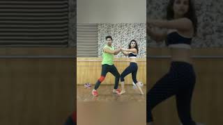 Varun Dhawan or Parineeti Chopra ka dance💃💕💃😍💞 #shorts #parineetichopra #varundhawan #dance