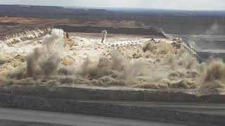 Caval Ridge coal mine blast, Queensland Australia