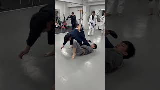 스퀴드가드 - 오모플라타 스윕 ㅣ 와이어 주짓수 김승현 선수 #jiujitsu #bjj #와이어주짓수 #주짓수 #장인성 #제자 #국가대표 #송파주짓수