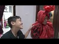 okem bangunin adnan sahur jadi pocong merah