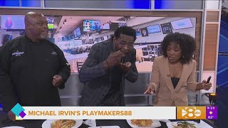 Cowboys legend Michael Irvin shows off menu for new sports bar restaurant