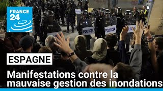 En Espagne, des dizaines milliers de manifestants dénoncent la mauvaise gestion des inondations