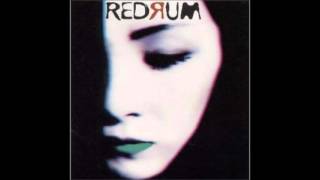 REDЯUM — Room