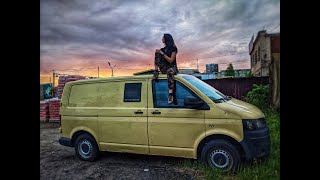 Купили броневик! Автомобиль инкассации Volkswagen transporter T5 GP.