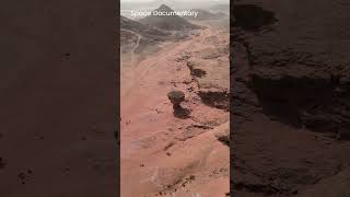 Mars Hoodoo 🌎🔴: Earth-like Erosion Sculptures on the Red Planet #shorts