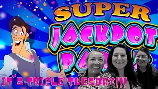 LAST SPIN BONUS on Super Jackpot Party 🎉🎁 Triple Tuesday with Angela and Kris💰💰💰