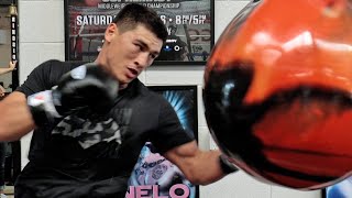 DMITRY BIVOL RIPPING JAW BREAKING UPPERCUTS FOR CANELO DURING WORKOUT ON AQUA BAG!
