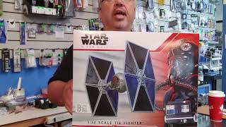 New Kit Box Review : AMT 1/32 Tie Fighter