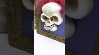 Gemmy Real Sneezing Skull with Sound Motion