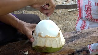 Thai Street Food - Fruit cutting skills - coconut balls - bangkok