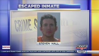 Blount County police search for escaped inmate