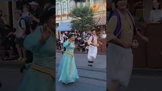 #aladdin#jasmine#vamos#parade#magickingdom #waltdisneyworld