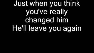 Kenny Rogers - Dont fall in love with a dreamer (Lyrics)