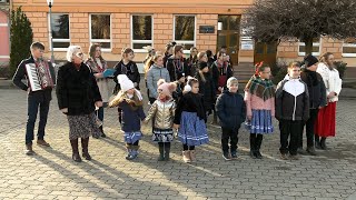 Moldavské fašiangy boli veselé, priniesli hudbu, masky či tradičné šišky