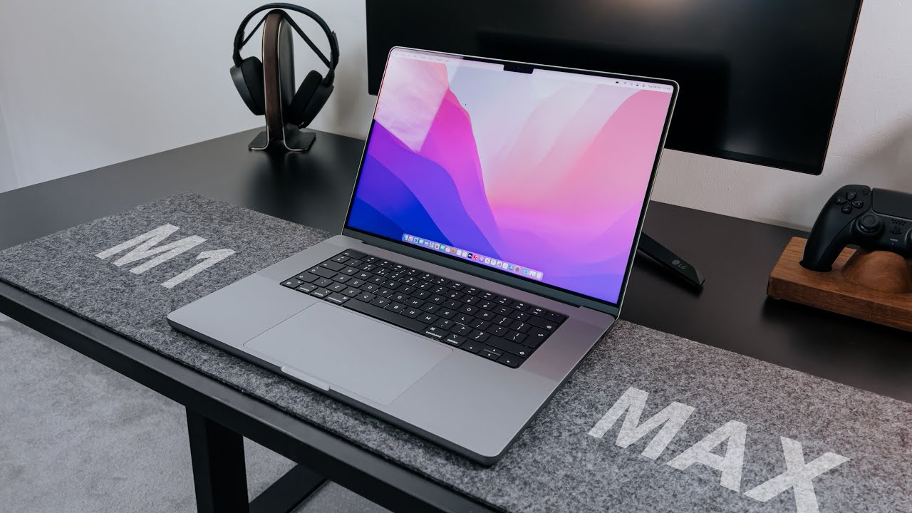 MacBook Pro 16” (M1 Max) Unboxing + First Impressions - YouTube