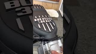 HOW TO INSTALL BOSS 302 INTAKE MANIFOLD IN 2013 - 2014 FORD MUSTANG GT