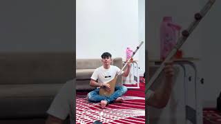 دمبوره جدید هزارگی، مه موروم سنگماشه.