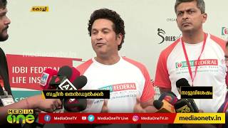 കൊച്ചിയിലെ സ്പൈസ്കോസ്റ്റ് മാരത്തണ്‍ ക്രിക്കറ്റ് ഇതിഹാസം സച്ചിനും ടോവിനോയും ഫ്ലാഗ്ഓഫ് ചെയ്തു