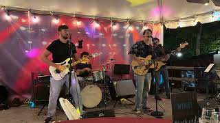 Echo Burnâs âTravelin Band X Patâs Solo X Immigrant Songâ cover at RiverView Winery 10/03/25.