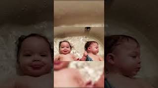 Baby Twins Enjoying Bath Time! 😅😊🥰|| Babies Funny Short Video #tiktok #shorts