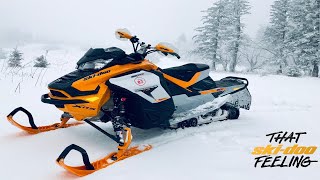 驾驶 Ski-Doo 雪地摩托是种怎样的体验？