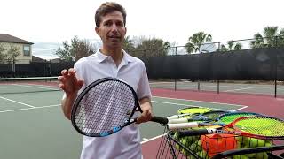 HOW TO CHOOSE THE RIGHT TENNIS RACQUET