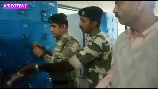 employee stealing money from government currency printing press (RBI)